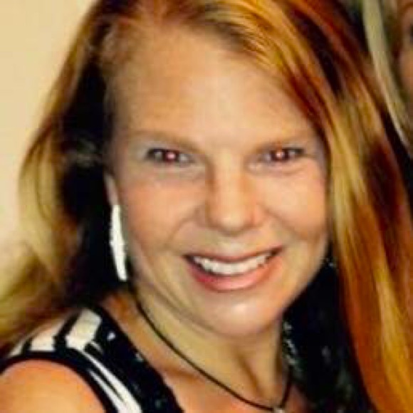 Meet your Posher, Kim - Picture 1 of 1